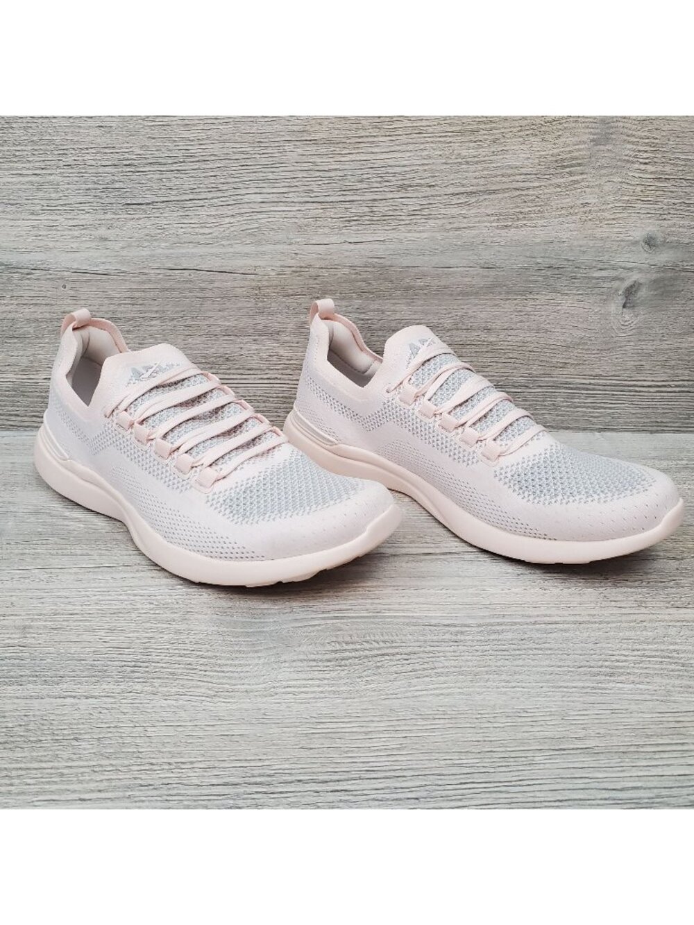 APL women's TechLoom Breeze in pale pink
